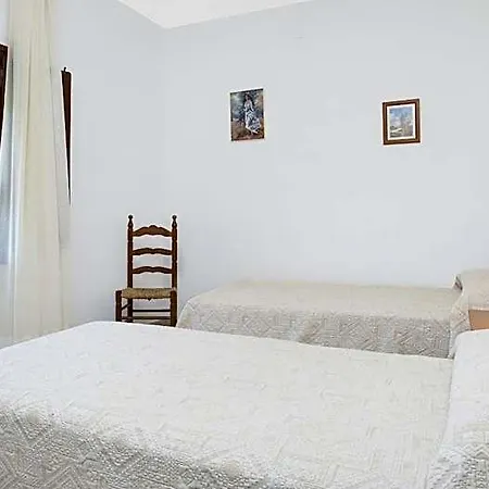 Hotel 1 Tp - Esclanya